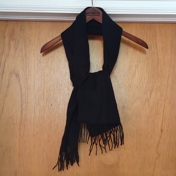 Other - Men's Black 100% Lamb's Wool Scarf